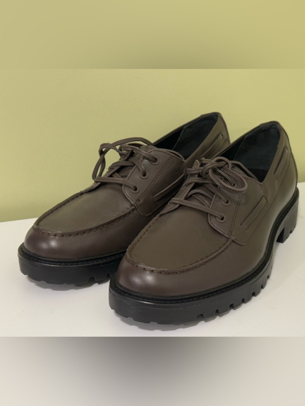 Vince Brown Leather Dillon Leather Lug Loafer size 10.5 men H20N3